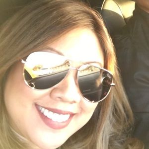 Meet your Posher, Tamara